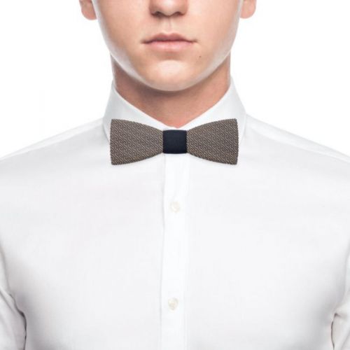 Bewooden, Holzfliege, Modell Aliq, Holzart Ahorn gebeizt