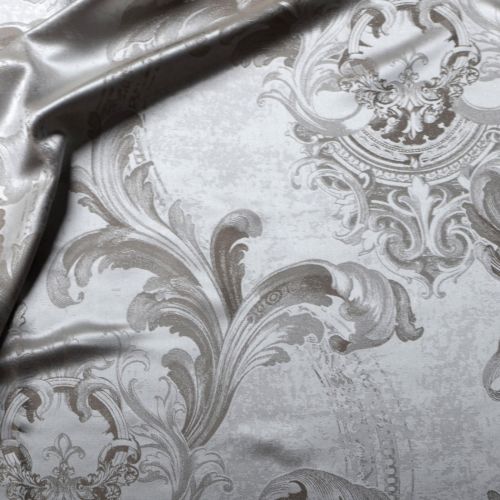 Plauener Seidenweberei, Spannbettlaken aus 100% Seide, Design 'Princess iron'