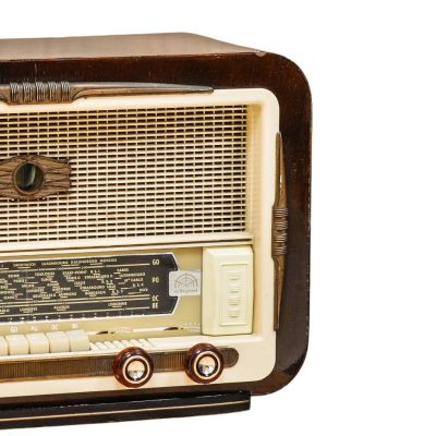 Charlestine, Radio Modell 'Le Regional 57M 1957', restauriert und modernisiert