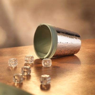 Robbe & Berking, Würfelbecher, Martele (90g versilbert)